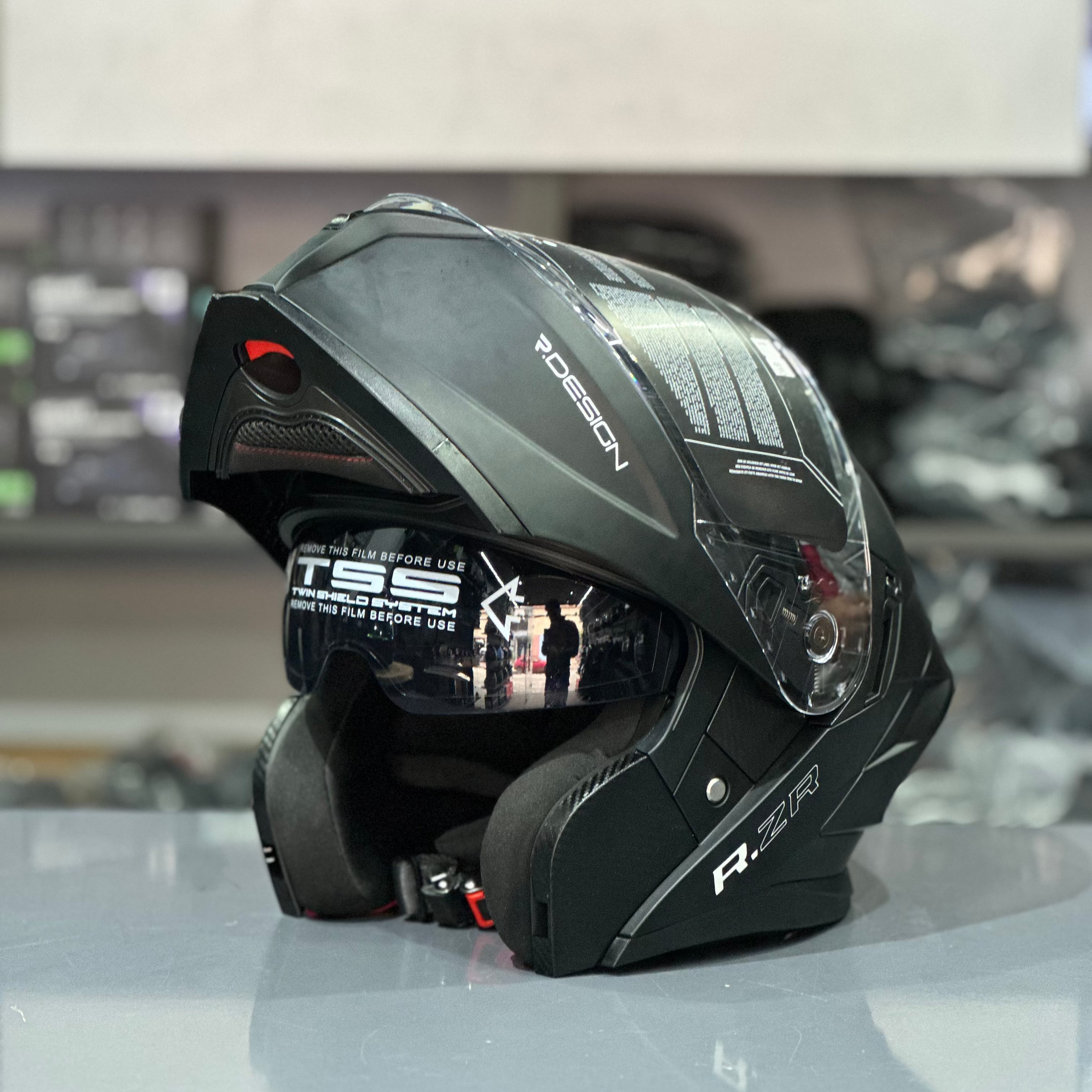 Casque RIO R.DESIGN RZR